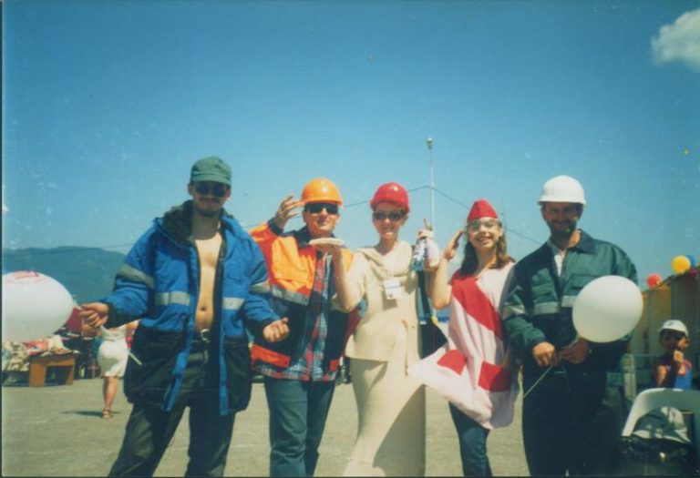 2002